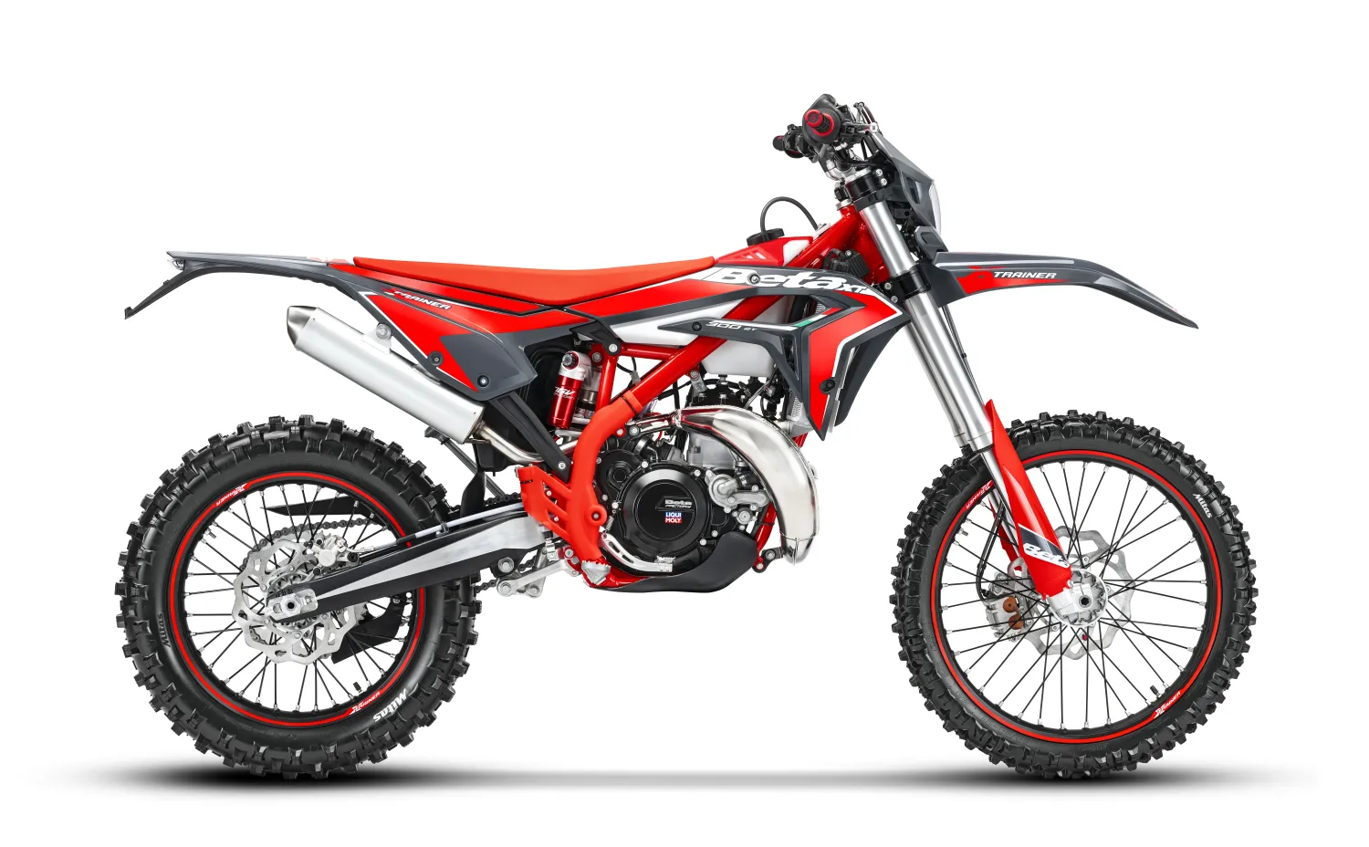 imgi_108_XTRAINER-My2026-1-1500x928